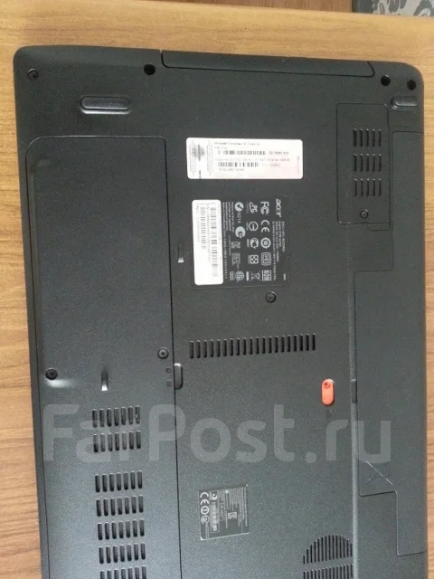 Acer Aspire 5750G. 2,1����, ��� 3072 ��, ���� 450���, WiFi: 1, Bluetooth: 1, ����������� �� 2��. ����