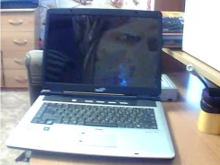 Fujitsu Siemens Amilo. 1,8����, ��� 2048 ��, ���� 80���, WiFi: 1 ����