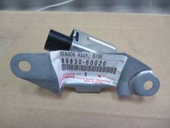 Датчик airbag. Toyota GX470, UZJ120 Toyota Land Cruiser Prado, TRJ125, RZJ120, LJ120, LJ125, KDJ125, GRJ120, TRJ120, GRJ121, KZJ120, GRJ125, VZJ125, K...