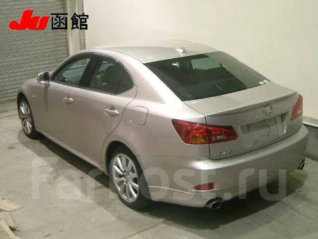 Lexus IS250. GR ����