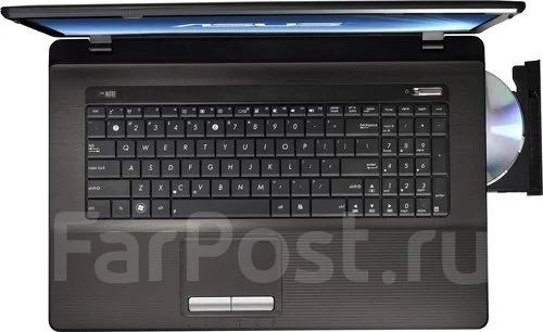 Asus K73TK. 1,5����, ��� 6 ��, ���� 650���, WiFi: 1, Bluetooth: 1, ����������� �� 4��. ����
