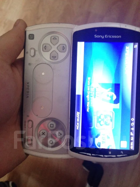Sony Ericsson Xperia Play. �/� ����