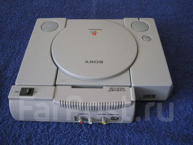 Sony PlayStation One ����