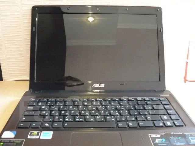 Asus K42J ����
