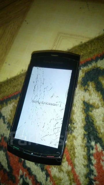 Sony Ericsson Vivaz. �/� ����