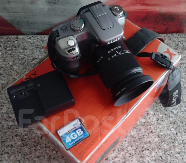 Sony Alpha DSLR-A100 Kit ����