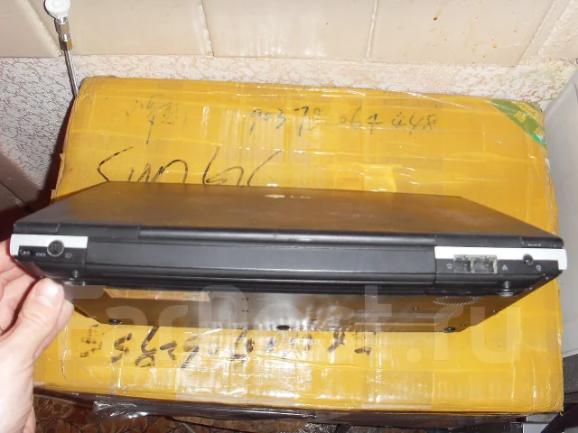 LG T1. 1,8����, ��� 1536 ��, ���� 60���, WiFi: 1, Bluetooth: 1 ����