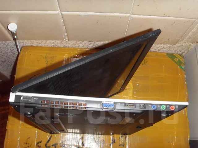 LG T1. 1,8����, ��� 1536 ��, ���� 60���, WiFi: 1, Bluetooth: 1 ����