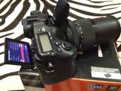 Sony Alpha SLT-A77 Kit ����