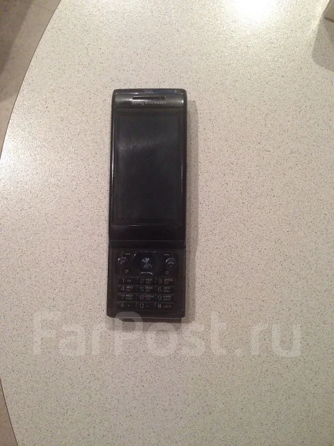 Sony Ericsson Aino ����