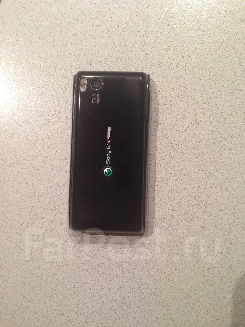 Sony Ericsson Aino ����