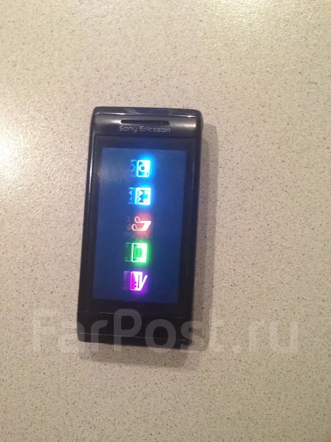 Sony Ericsson Aino ����