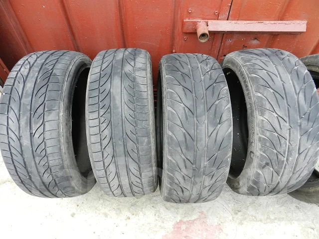 Bridgestone Potenza RE070R. ������, 2007 ���, �/�, ����� 30 % ����
