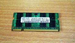SO-DIMM DDR2.