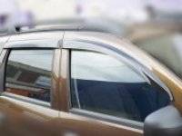 Ветровик на дверь. Renault Duster