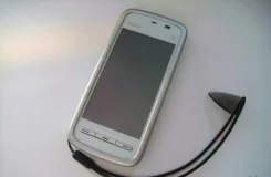 Nokia 5228. �/�
