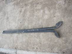 Молдинг лобового стекла. Toyota Voxy, AZR60, AZR60G, 60