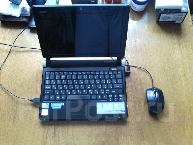 Acer Aspire One D250. 1,6����, ��� 2048 ��, ���� 160���, WiFi: 1, ����������� �� 2��. ����