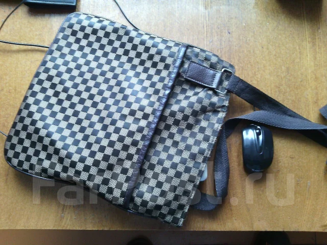 Acer Aspire One D250. 1,6����, ��� 2048 ��, ���� 160���, WiFi: 1, ����������� �� 2��. ����