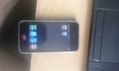 Apple iPhone 3G 8Gb. �/�