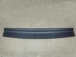 Губа. Toyota Land Cruiser, VDJ200, GRJ200, URJ200, URJ202, UZJ200, 200 Двигатели: 1VDFTV, 3URFE, 1URFE, 1GRFE, 2UZFE