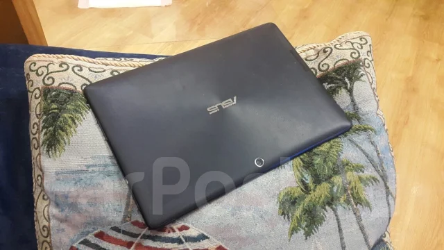 Asus Transformer Pad TF300TG ����