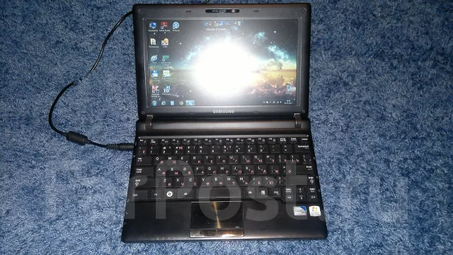 Samsung N150 Plus. 166����, ��� 1024 ��, ���� 250���, WiFi: 1, Bluetooth: 1, ����������� �� 4��. ����