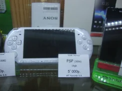 Sony PlayStation Portable 3000 ����