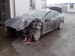 Jaguar XF ����