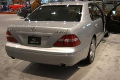 Lexus LS400 ����
