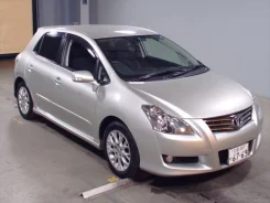 Toyota Blade ����