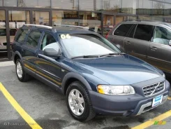 Volvo XC70 ����