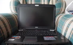 MSI GT70 ����
