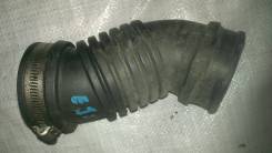 Патрубок воздухозаборника. Subaru Legacy, BE5, BES, BH5 Subaru Impreza, GDA, GDB, GGA, GGB Subaru Legacy B4 Двигатели: EJ206, EJ208, EJ205, EJ207, EJ2...