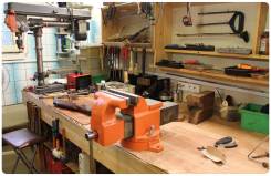 Ремонт мопедов скутеров любой сложности привозим любые З/П