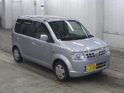 Nissan Otti ����