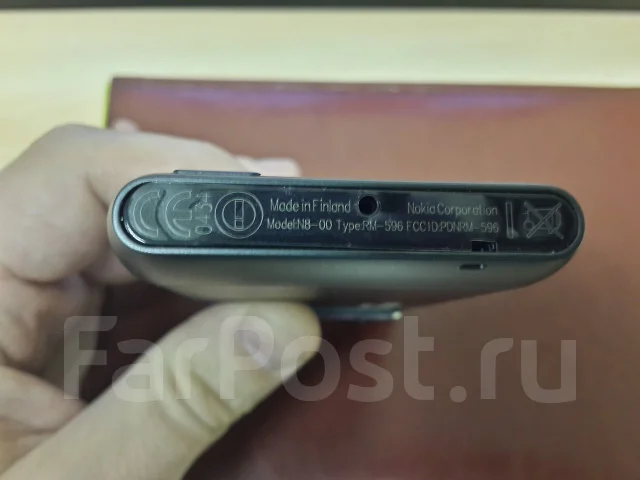 Nokia N8-00 ����