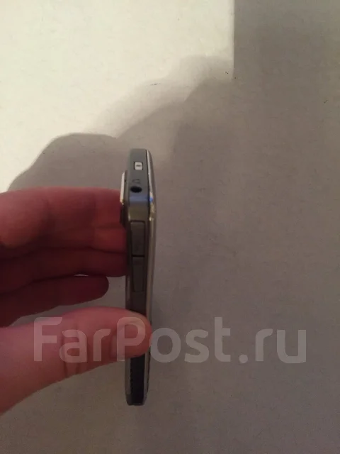 Nokia E72 ����