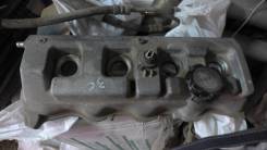 Крышка головки блока цилиндров. Toyota: Ipsum, Mark II Wagon Qualis, RAV4, Carina, Camry Gracia, Solara, Vista Ardeo, Vista, Celica, Harrier, Camry, C...