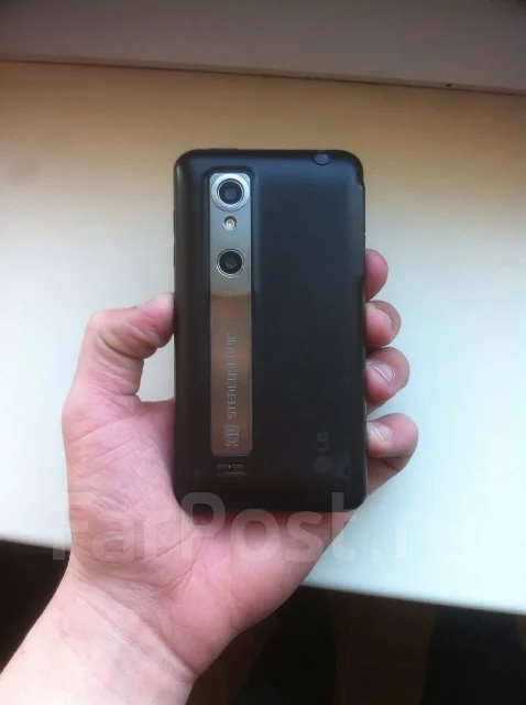 LG Optimus 3D. �/� ����
