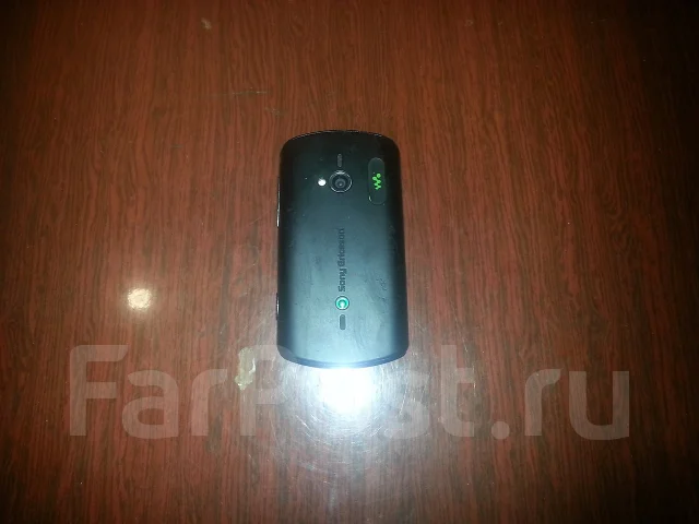 Sony Ericsson Live with walkman. �/� ����