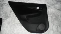 Обшивка двери. Toyota Corolla Fielder, NZE141G Двигатель 1NZFE