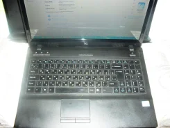 Averatec. 1,6����, ��� 4 ��, WiFi, Bluetooth, ����������� �� 2��. ����