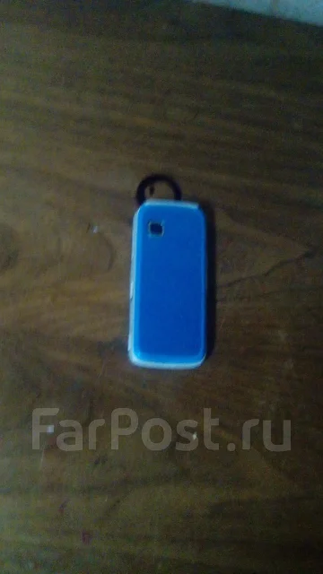 Nokia 5228 ����