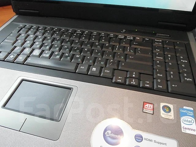 Asus F7. 2����, ��� 2048 ��, ���� 160���, WiFi: 1, Bluetooth: 1, ����������� �� 5��. ����