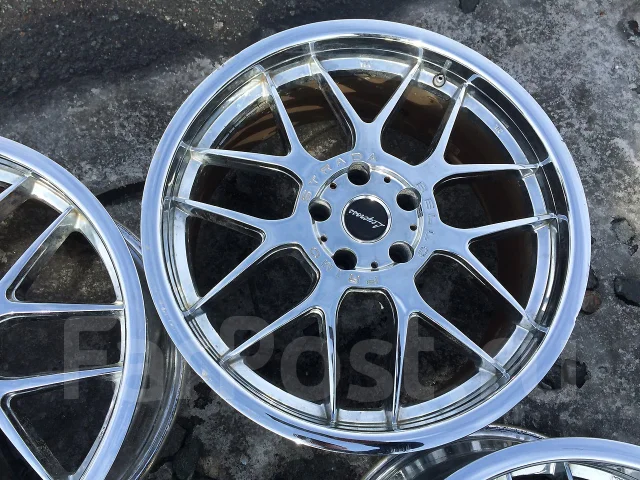 Primo. 8.5/9.5x19", 5x114.3, ET35/38, �� 73���. ����