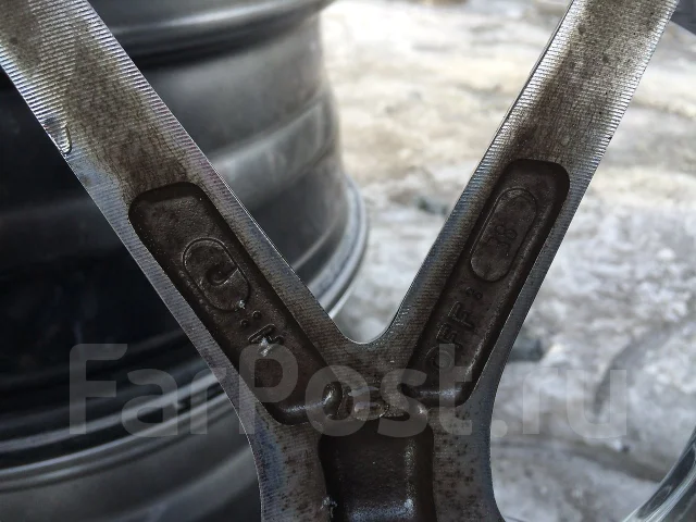 Primo. 8.5/9.5x19", 5x114.3, ET35/38, �� 73���. ����