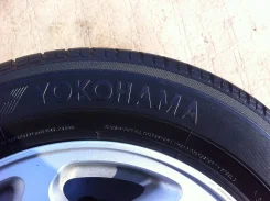 Yokohama V200. ������, 2011 ���, 10�%, 4 ��