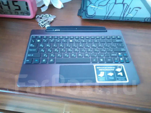 Asus Transformer Pad TF300TG 3G 16Gb ����