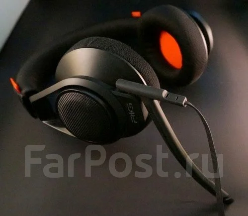 Plantronics ����